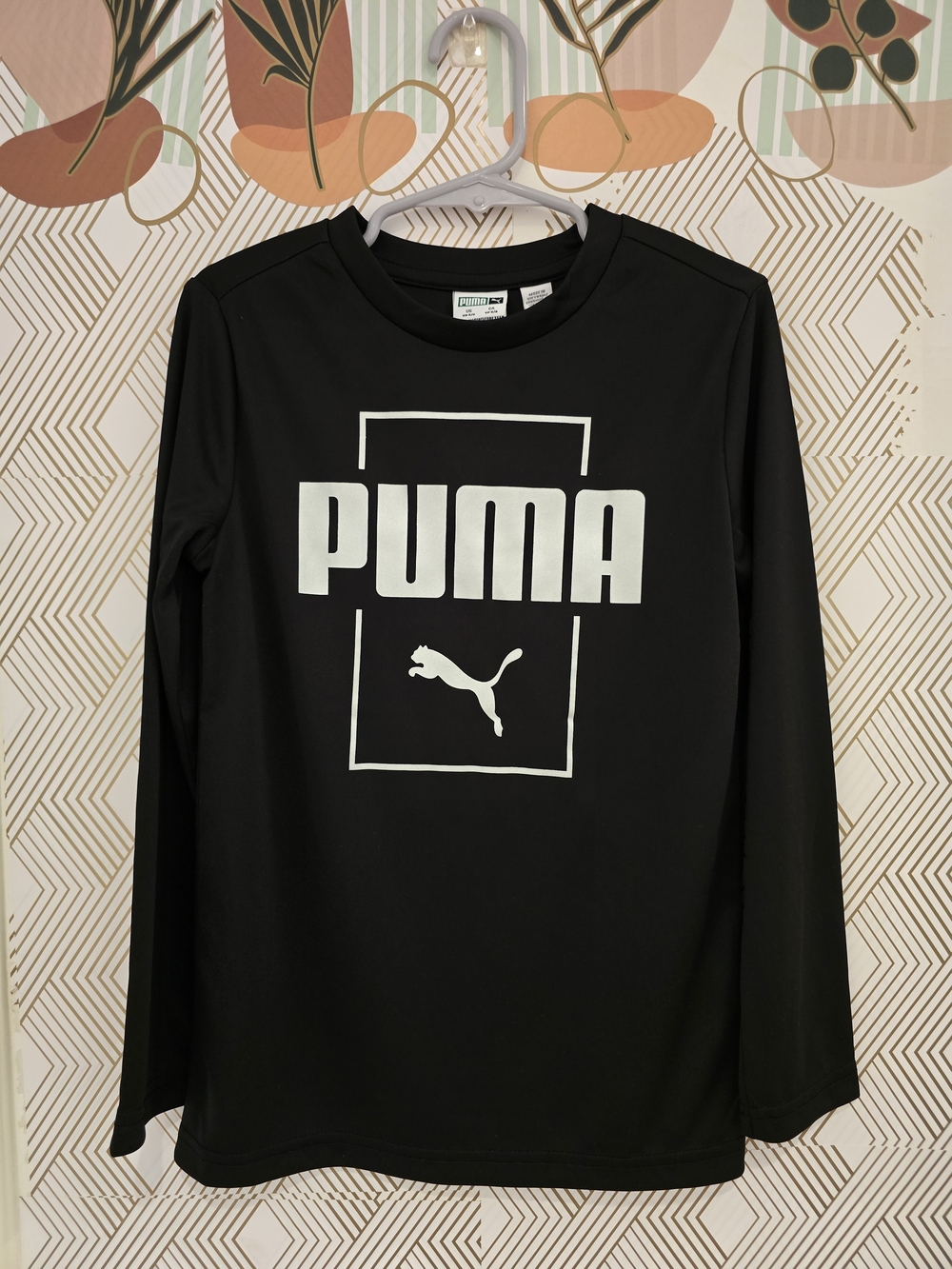 Puma Black Long-Sleeve Athletic T-Shirt